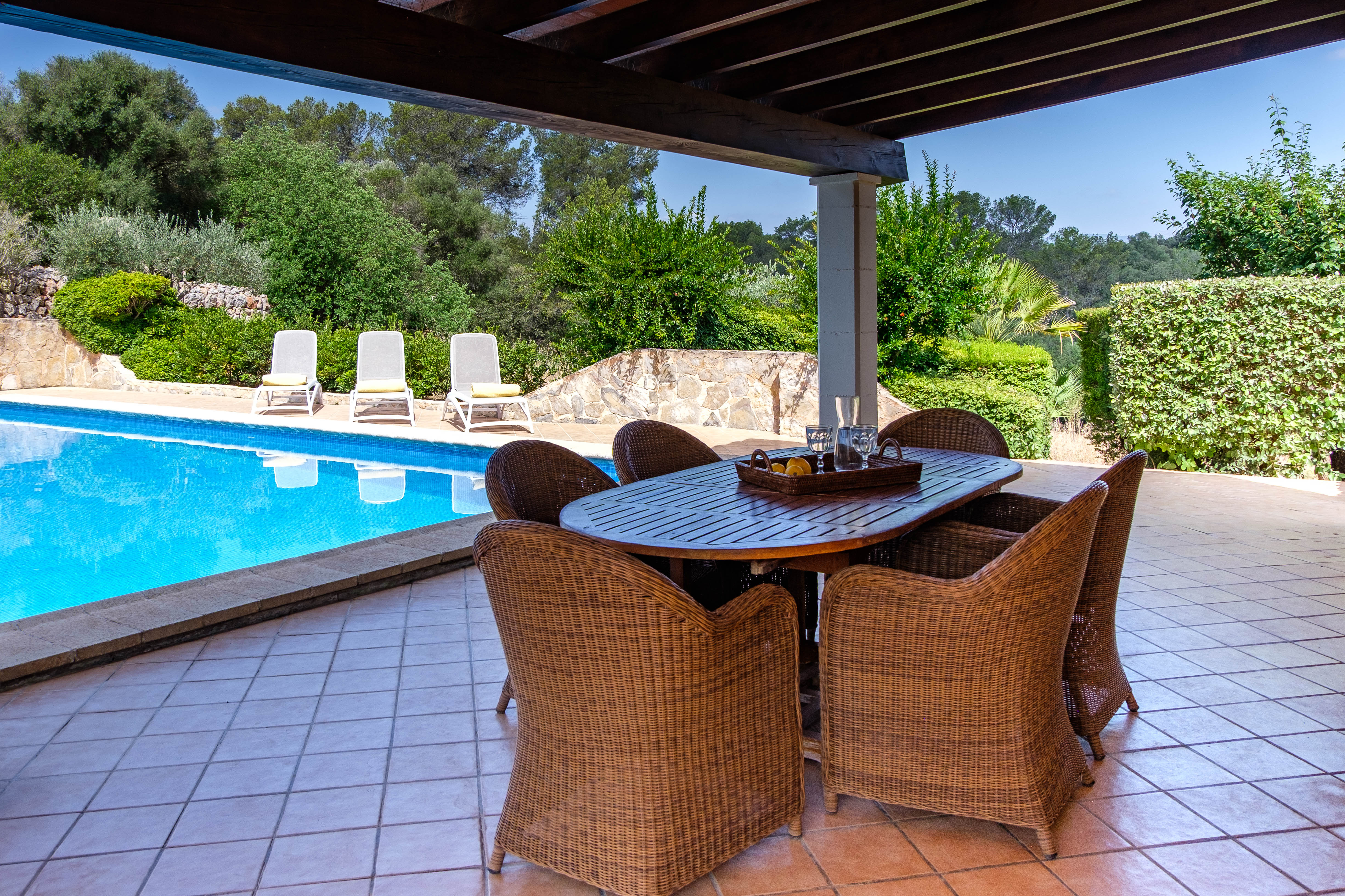 Überdachte Terrasse